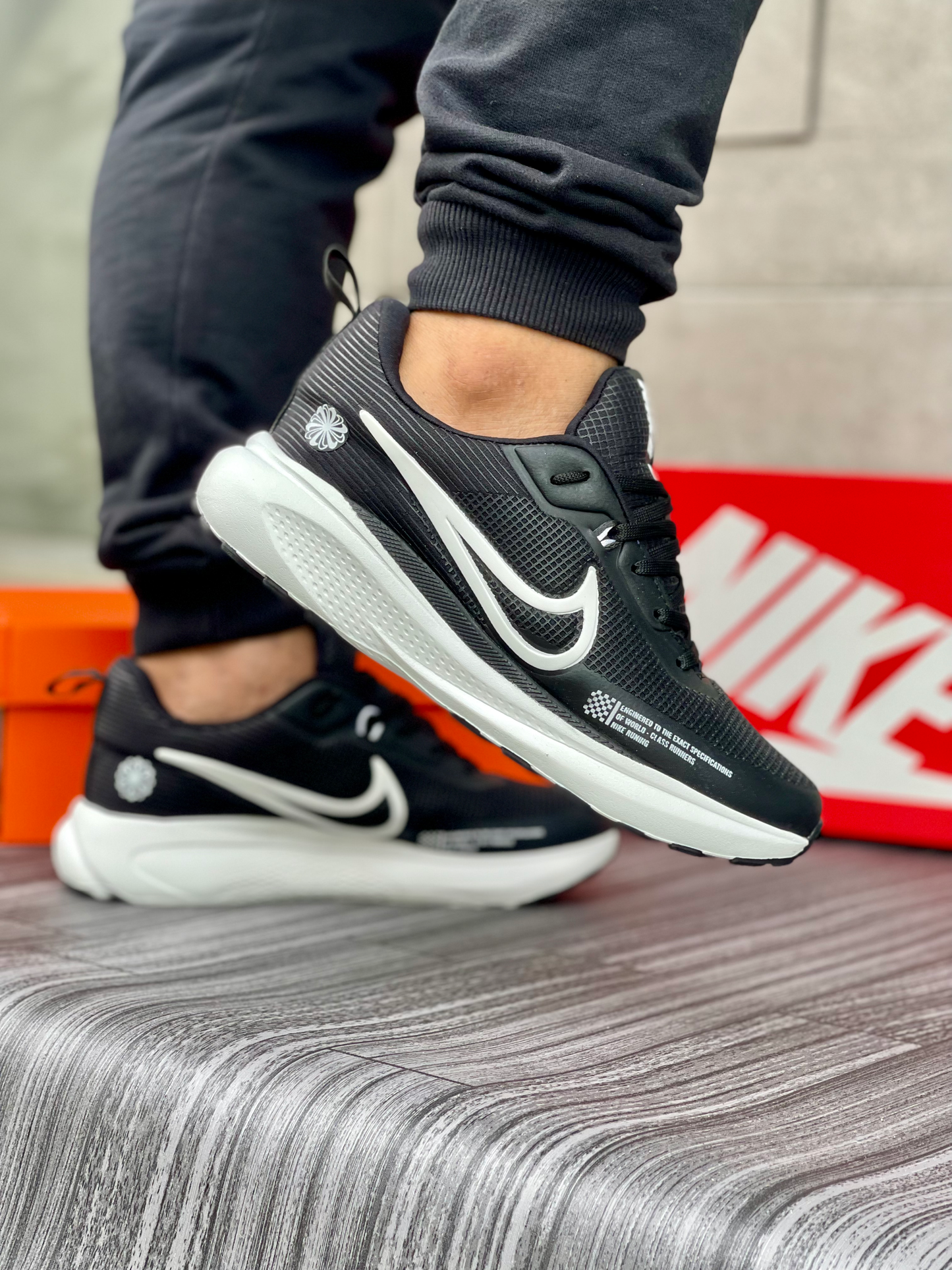 NIKE ZOOM SUELA ULTRALIVIANA
