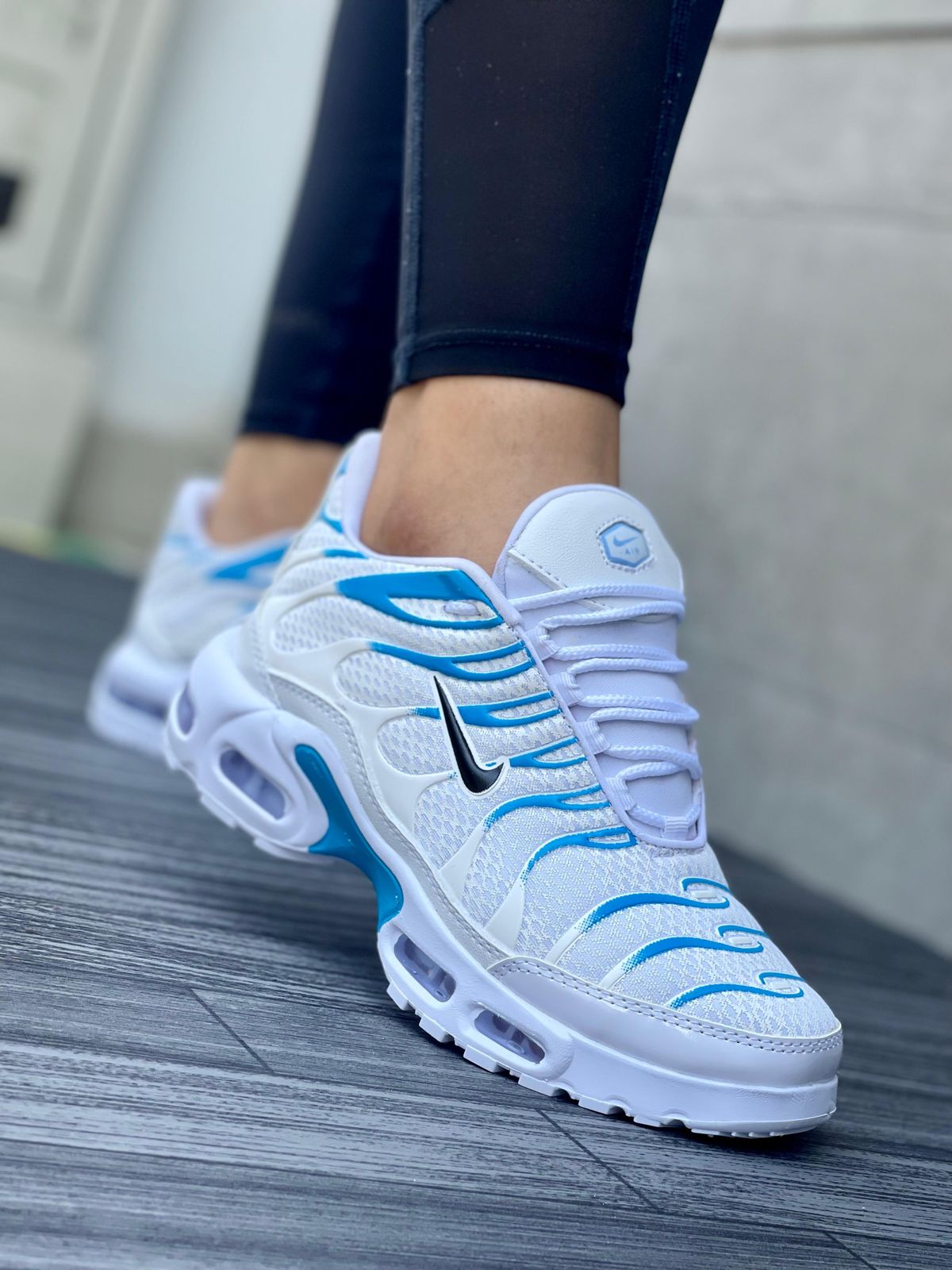 NIKE AIR TN MUJER