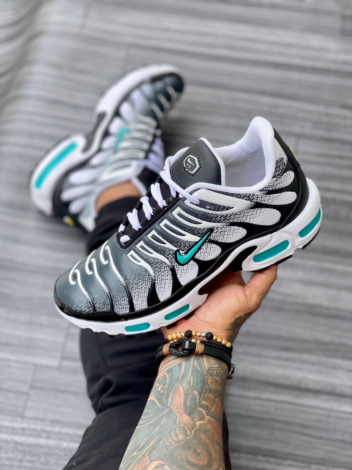 NIKE AIR TN HOMBRE