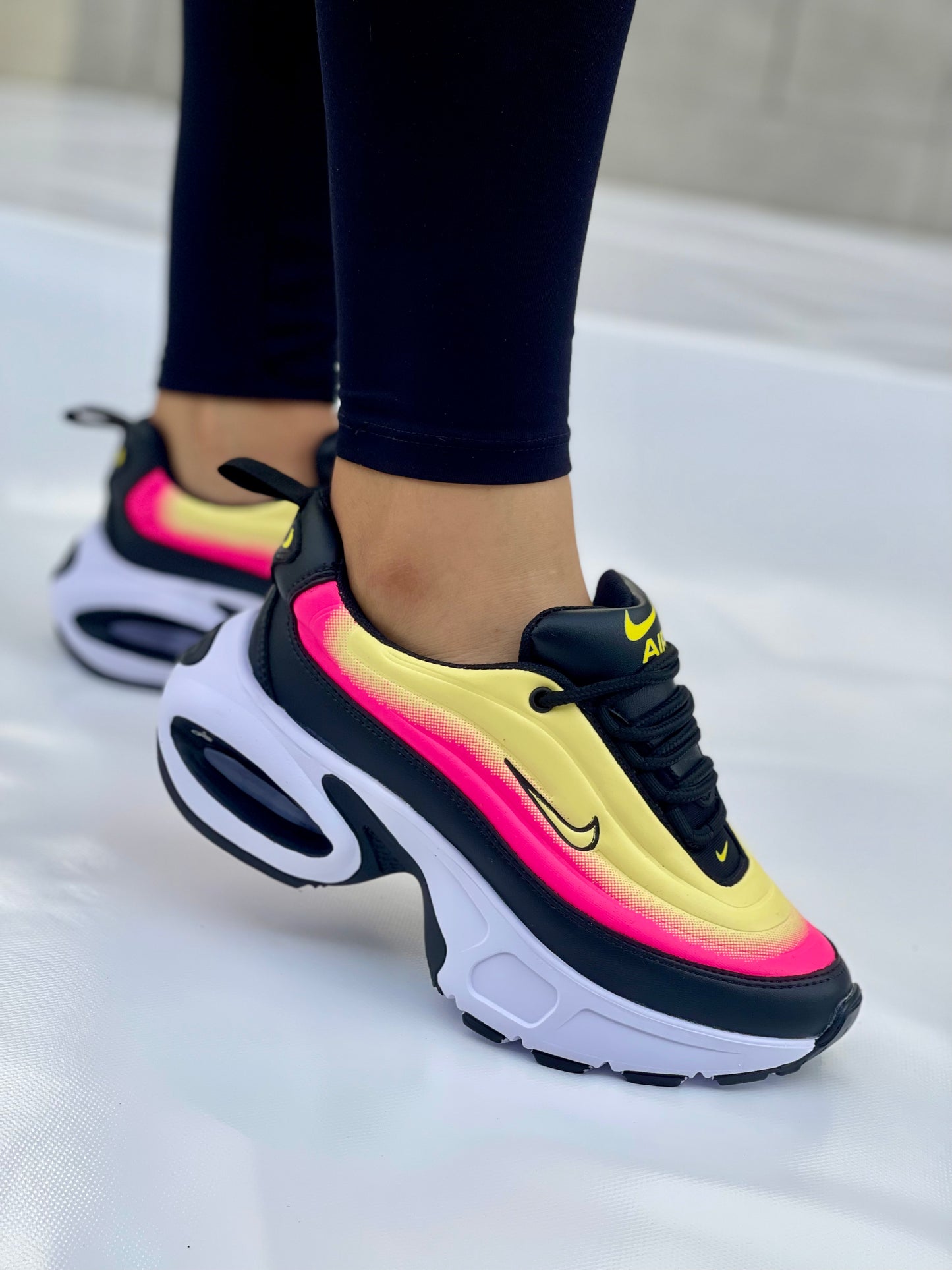 NIKE PORTAL MUJER