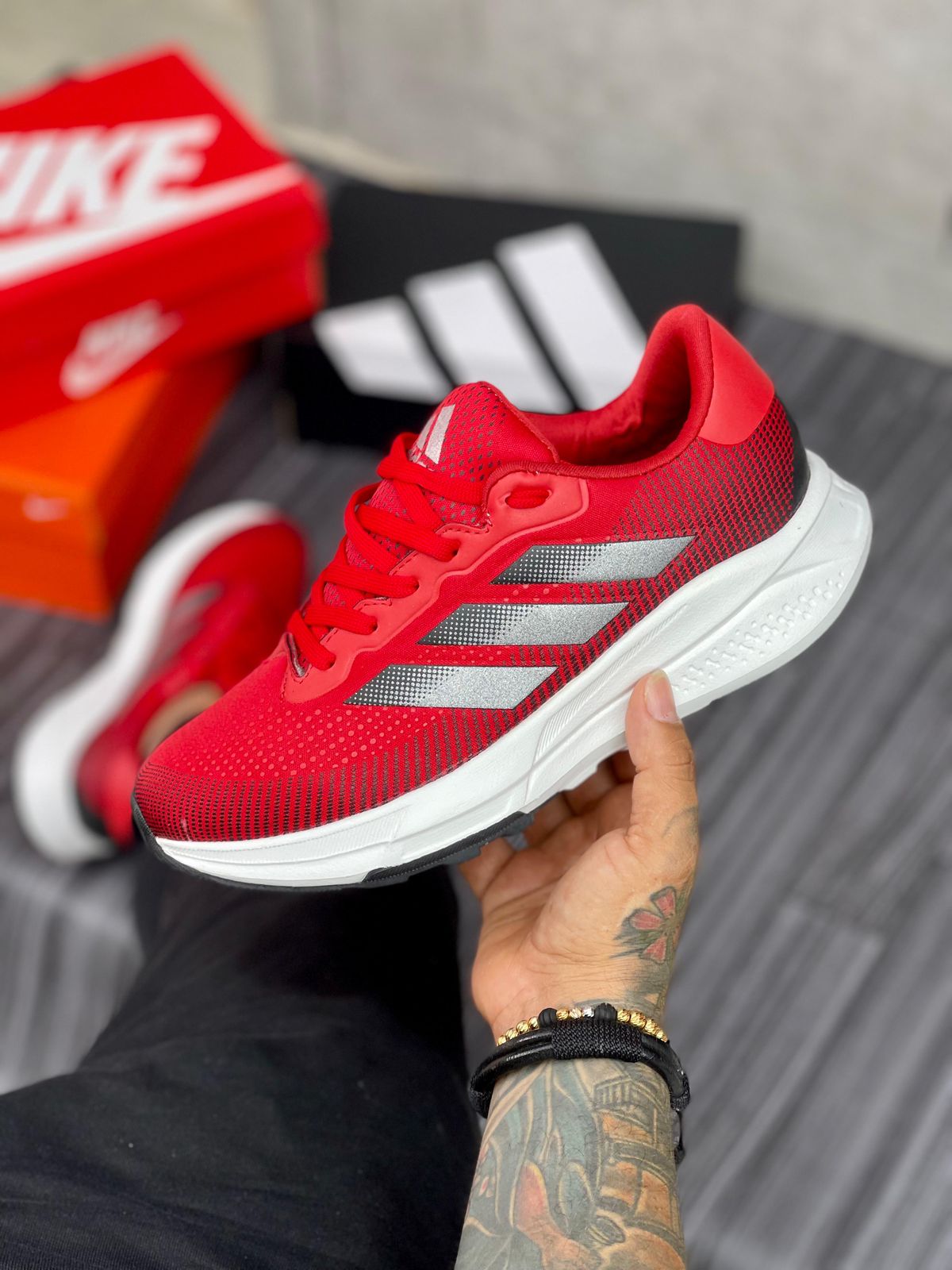 ADIDAS SUPER NOVA