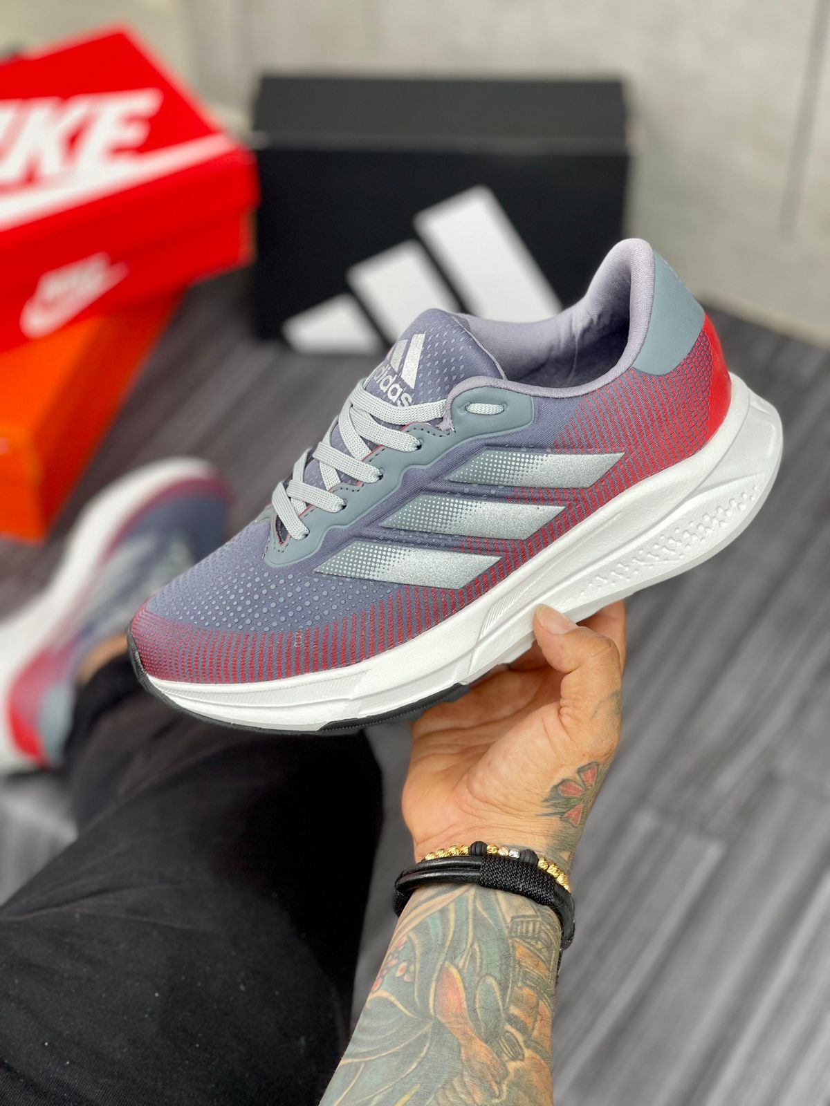 ADIDAS SUPER NOVA